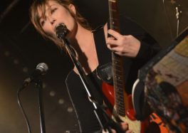 Mina Tindle au Petit Théâtre de Lens ©Sébastien Ciron