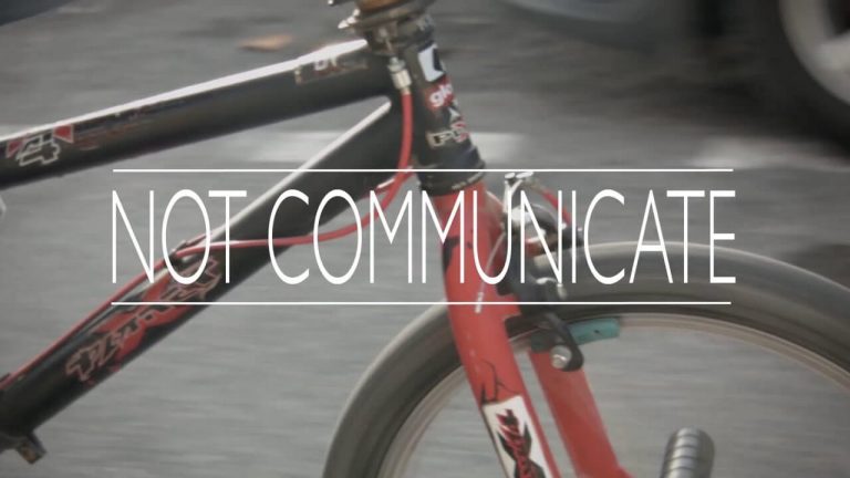 Jenny in cage – Not Communicate