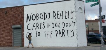 Courtney Barnett Nobody Really Cares If You Don't Go To The Party cacestculte