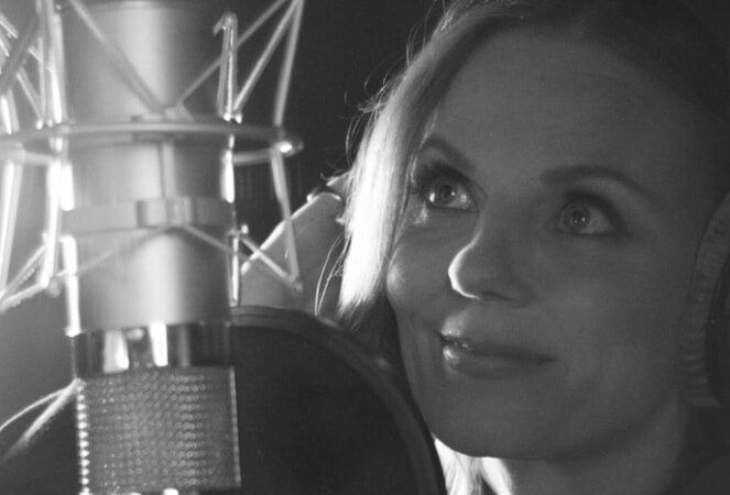 Geri Halliwell – Angels in Chains