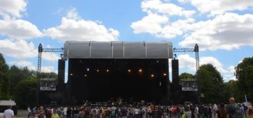 Retro C Trop 2017 : Sarah Olivier, Wilko Johnson, Blue Oyster Cult et The Stranglers © Sébastien Ciron