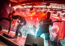 The Howlin' Jaws + Stengah + Fire Me au Poche de Béthune © Ludovic Mannechez