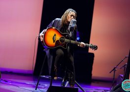 Ala.Ni au Théâtre de Béthune pour le Festival Tout en haut du jazz avec Droit de Cité © Ludovic Mannechez