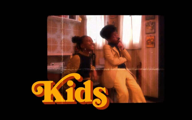 Young Gun Silver Fox – Kids (Official Video)