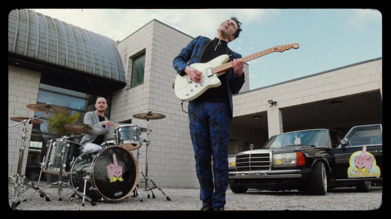 Esplanades – HFYD (Uncensored)