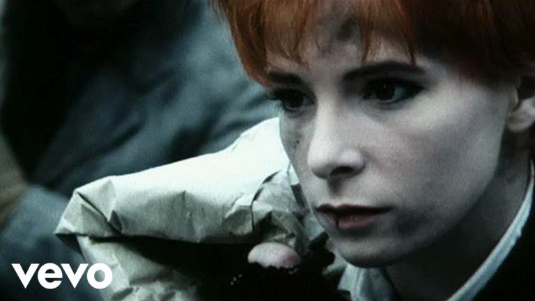 Mylène Farmer – Désenchantée (1997)