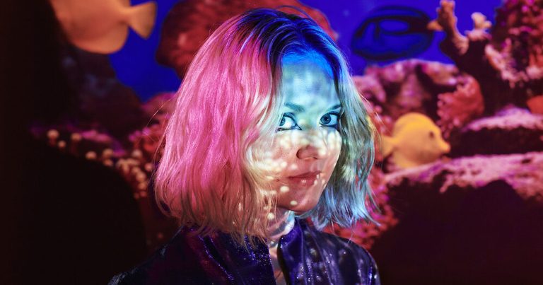 KATE DAVIS – CALL HOME