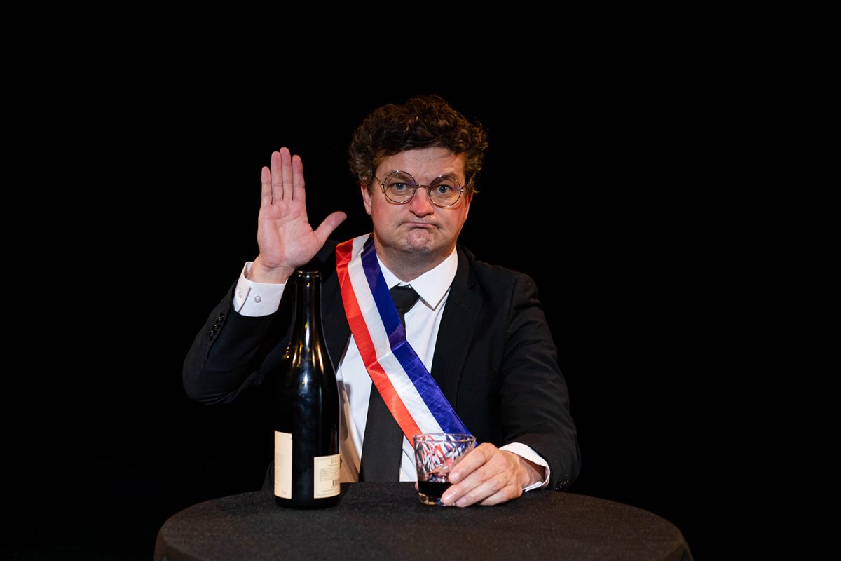 Julien Rossier est Coluche crédits Bruno Tocaben
