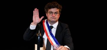 Julien Rossier est Coluche crédits Bruno Tocaben