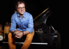 Joachim Horsley continue de repousser les frontières musicales avec son nouvel album Afro Bach (2025)