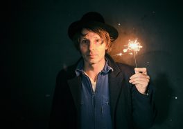 Nicolas Jules / MARIE / clip