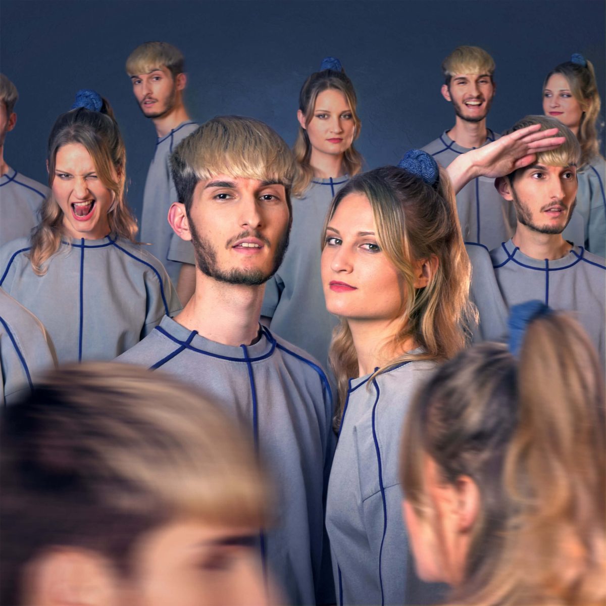 Kosma nous entraine dans sa pop débridée avec l'album Tout est ok
