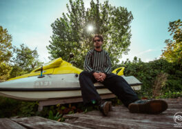 Joey Larsé se montre sans fard avec YABOY