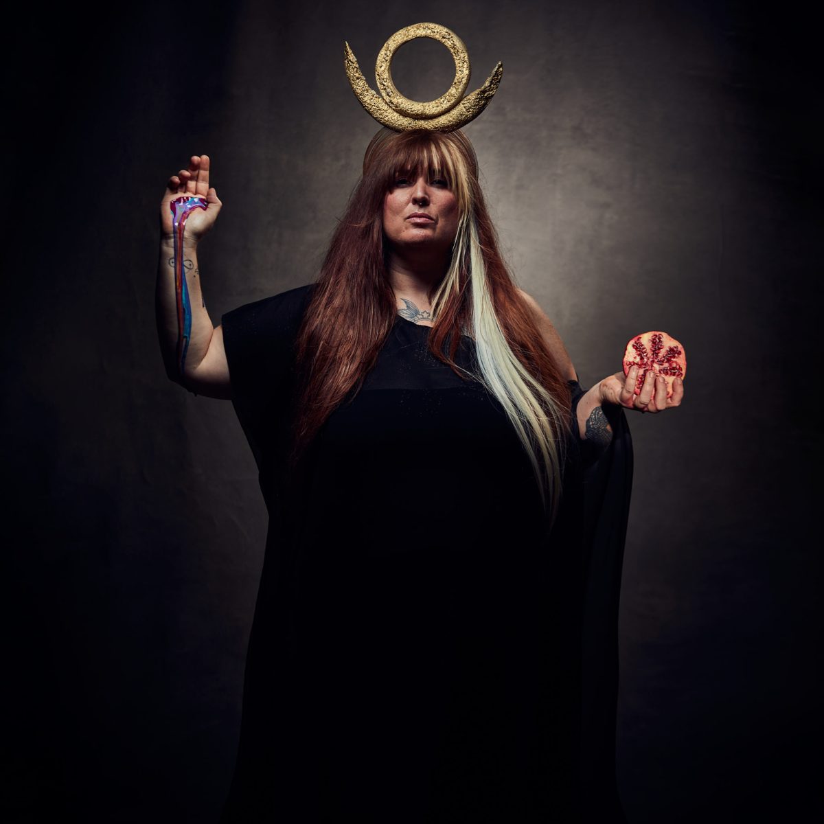 Sarah Mcoy - High Priestess - Press Photo No 2 (c) Anka Interview de Sarah McCoy en concert au Tour de Chauffe ! (2025) espace allende mons-en-baroeul