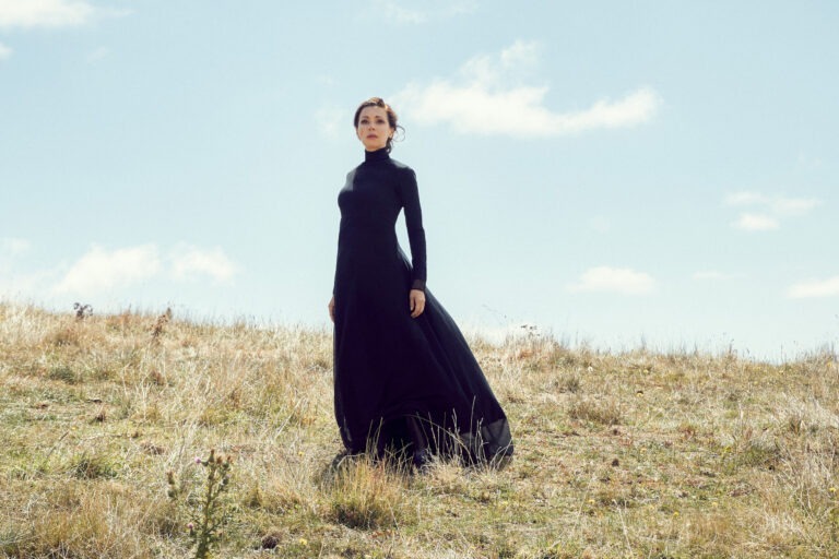 Tina Arena – Church (Official Music Video) (2021)
