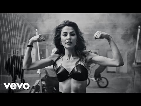 Vernis Rouge – La Fille (clip officiel 2025)